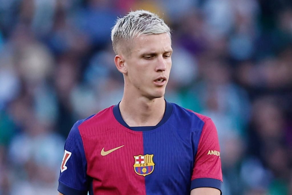 Dani-Olmo-look-down