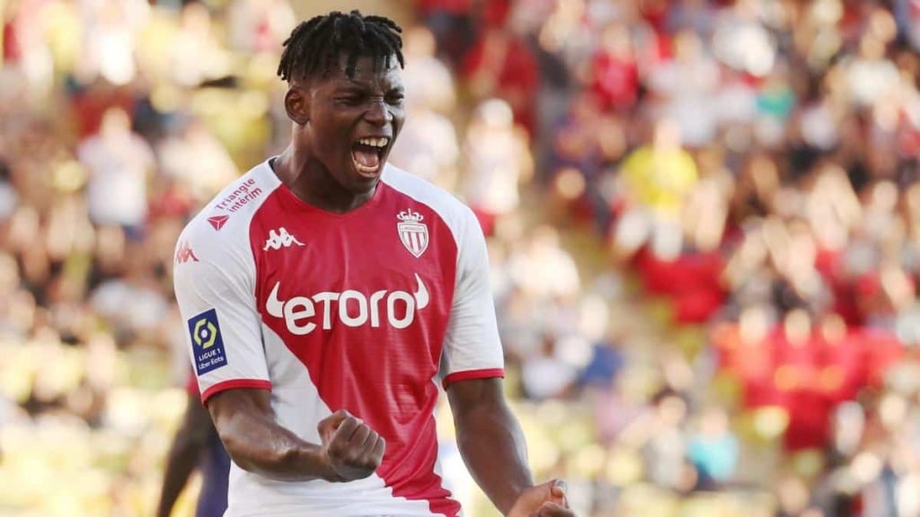 Monaco-Bayern-Munich-does-not-let-go-of-Breel-Embolo