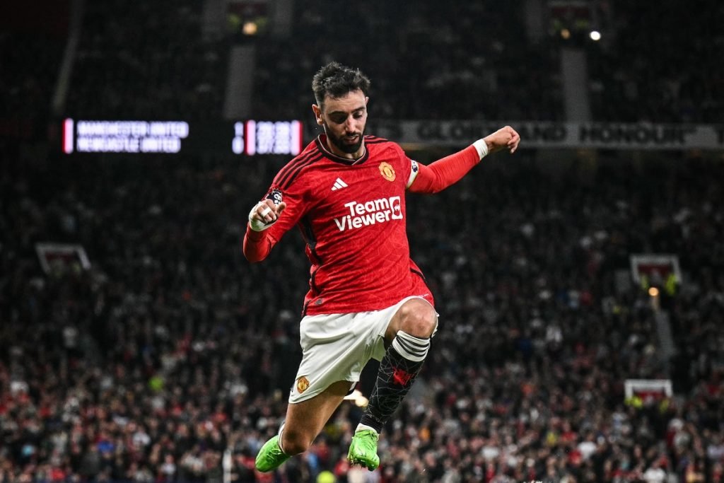 fbl-eng-pr-man-utd-newcastle-11