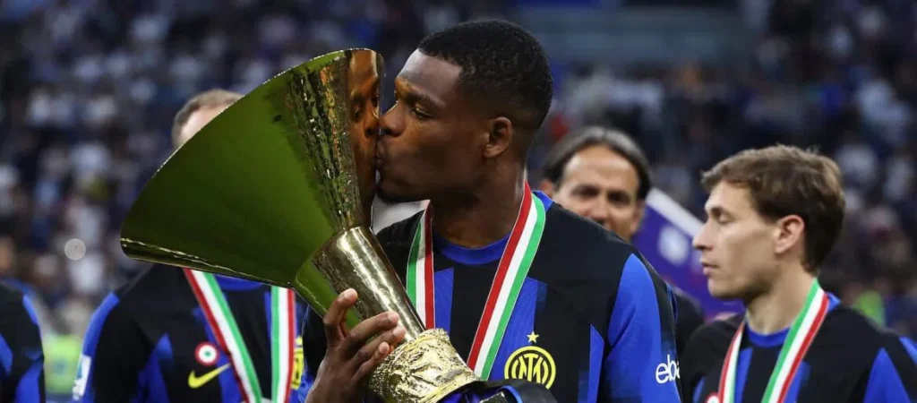 denzel-dumfries-fc-internazionale-v-ss-lazio-serie-a-tim-min-1170x514