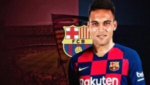 montaje-con-lautaro-martinez-vestido-con-la-camiseta-del-barca-por-el-diario-ole--ole