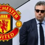 Cristiano-Giuntoli-e-il-logo-del-Manchester-United-Foto-ANSA-Jmania.it_-1230x711