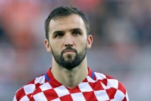 Milan-Badelj-playing-for-his-home-nation-of-Croatia-Source-SempreInter-1024x683