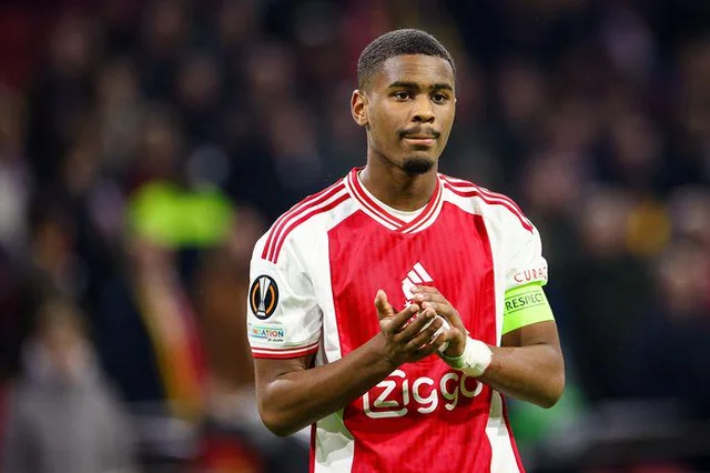 jorrel-hato-turns-18-today-youngest-ajax-captain-in-club-v0-xxap3xpkdwmc1