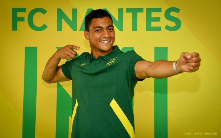 imagen-con-la-que-el-nantes-ha-anunciado-el-fichaje-de-mostafa-mohamed--el-22-de-julio-de-2022--fcnantes