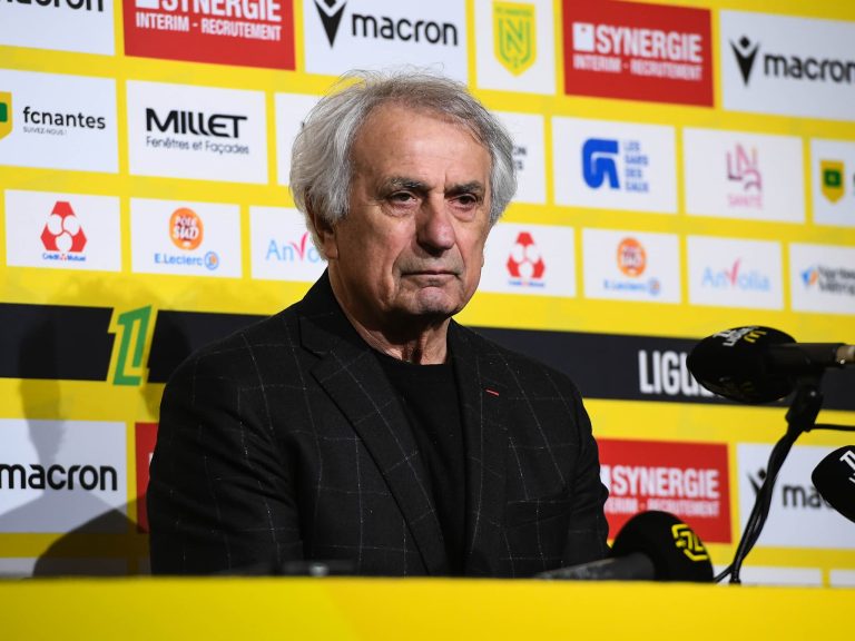 L-entraineur-du-FC-Nantes-Vahid-Halilhodzic-apres-le-match-contre-Strasbourg-le-22-mars-2026-2257694