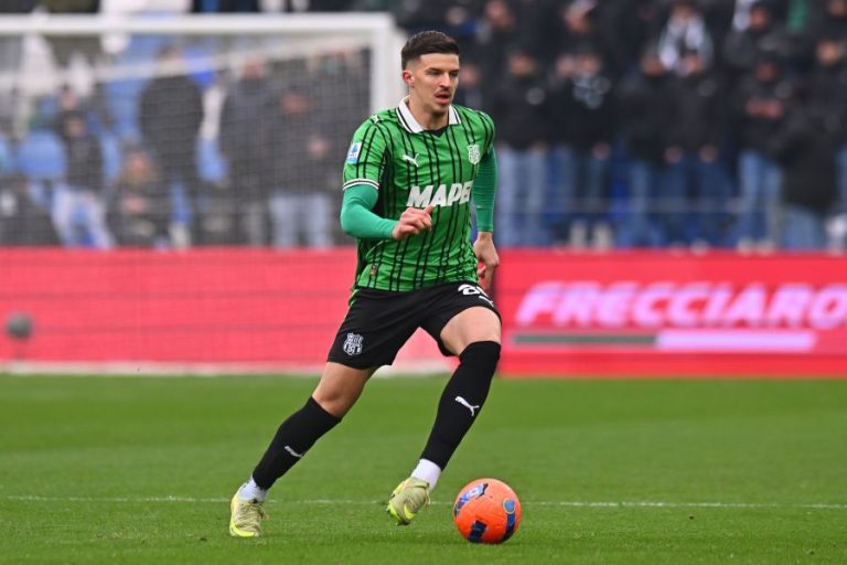 Tarik-Muharemovic-Sassuolo-5-900x600