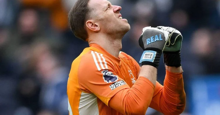 nottingham-forest-determined-to-keep-goalkeeper-matz-sels-v0-Z29SJVX_e1WLSReET7RfJKvmWqld0cQb7PiSN0njFtU