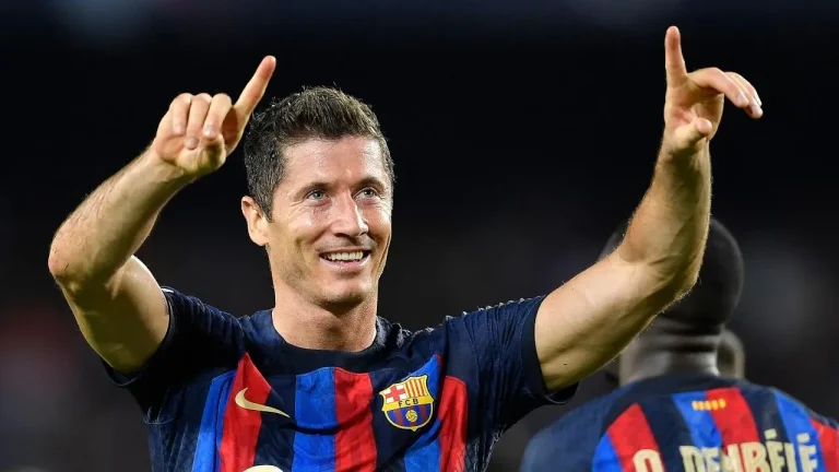 Robert-Lewandowski-UCL-hattrick_d